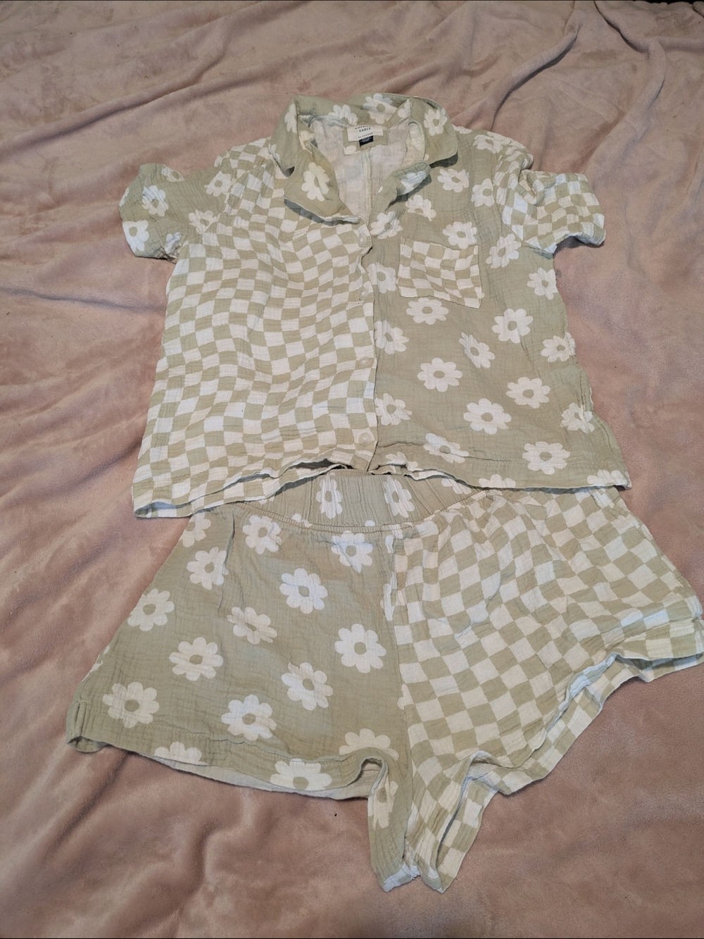 Aerie Daisy & Checker Short Pajama Set - Light Sage/White